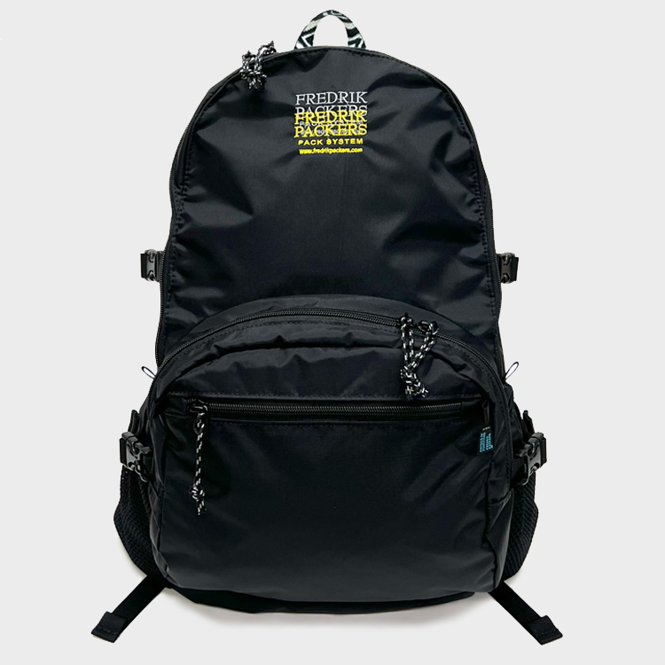 FREDRIK PACKERS ブラックバックパック